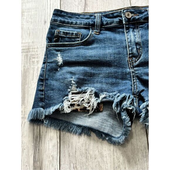 KanCan Los Angeles leopard distressed jean shorts size M - Picture 3 of 11